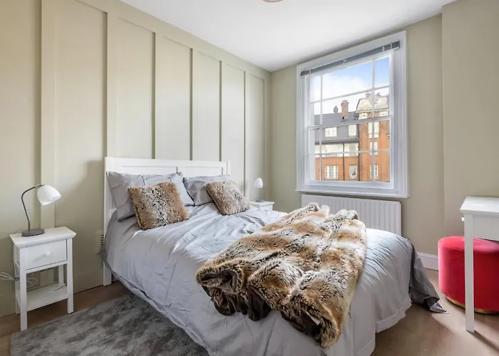 Central London-Modern Contemporary Flat